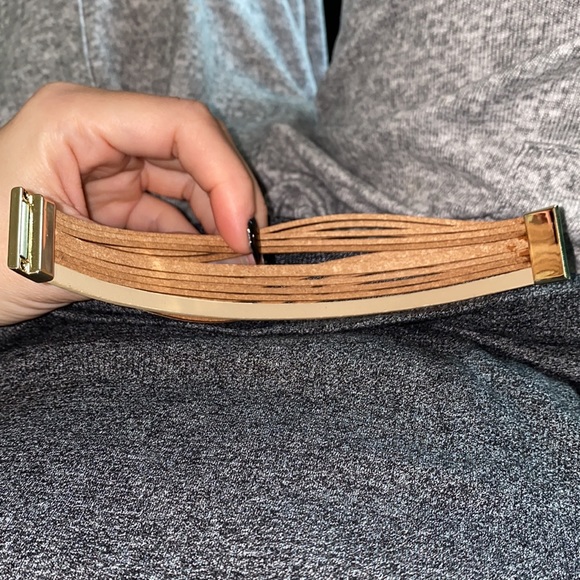 Women’s Leopard Leather Cuff Statement Bangle Bracelet Animal Print Neutral Tan - Picture 9 of 10